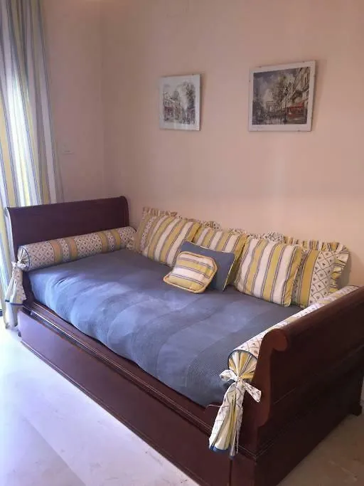 Apartamento Conjunto Altos de Vista Nevada,nº11,portal 7,1ºA. Granada España